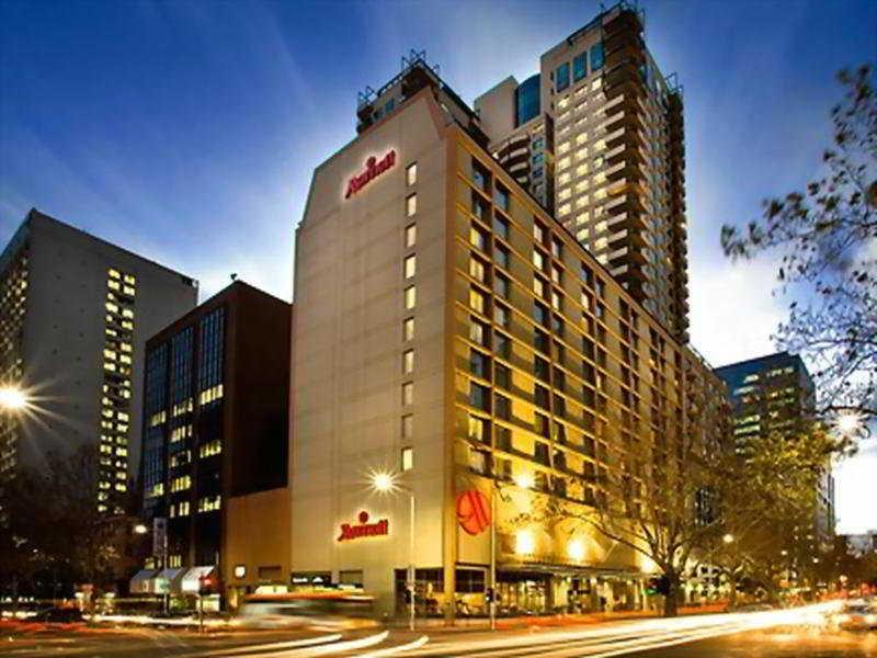 Melbourne Marriott Hotel Bagian luar foto