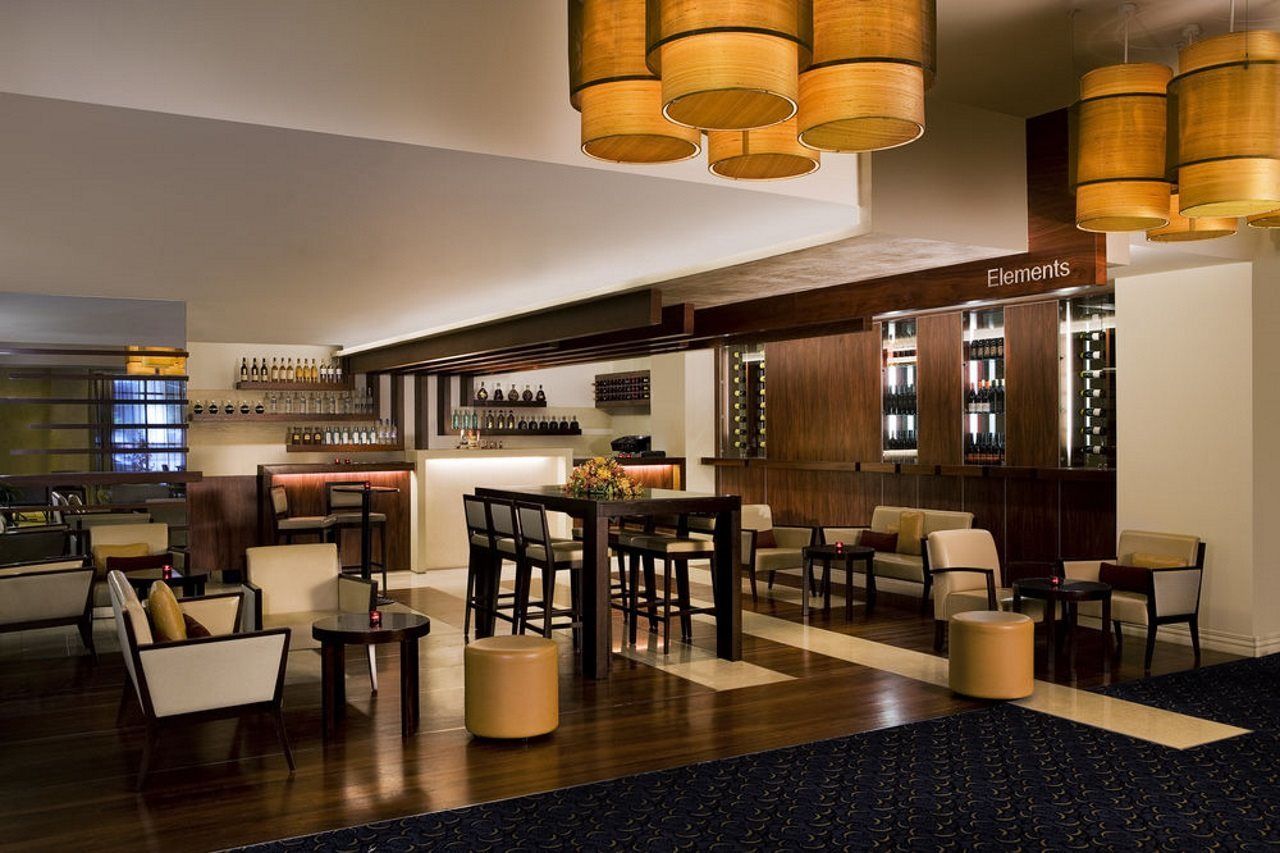 Melbourne Marriott Hotel Bagian luar foto